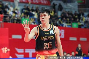 中国男篮今日名单公布！庞峥麟/冯傲/徐昕等6人有望迎国家队首秀